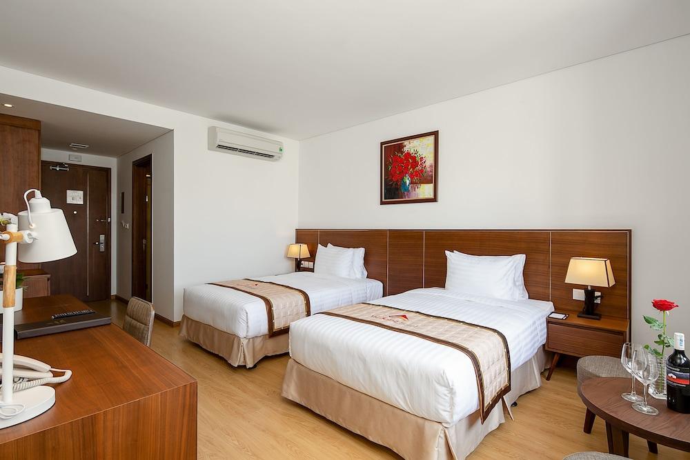 Val Soleil Hotel Da Nang Exterior photo
